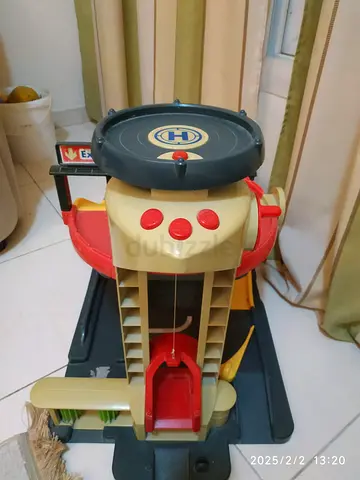 Kids garage