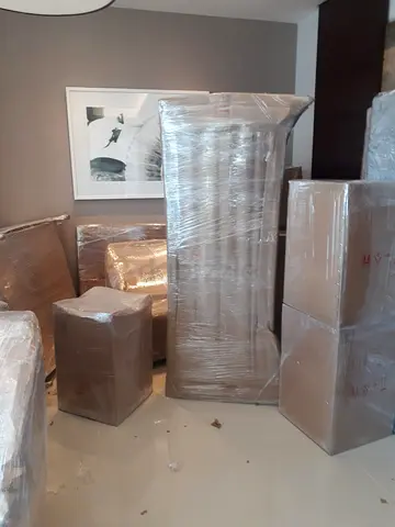 ARZ Movers in Dubai, Villa, Office, Flat, Moving Service In UAE