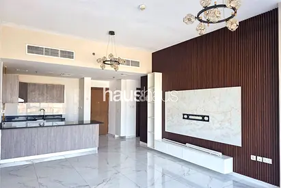 Spacious Layout | Chiller Free | Near Metro
