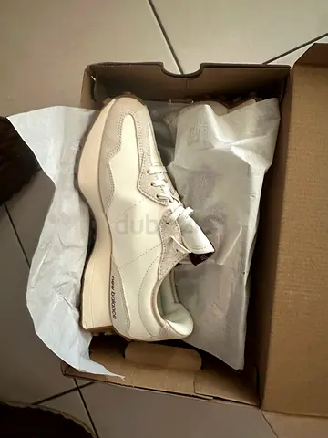 New Balance 327  WS327KA White/Cream Sneakers - Unworn, Size N/A