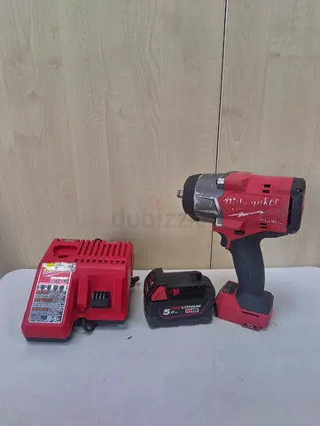 MILWAUKEE 2967-20 HIGH TORQUE IMPACT WRENCH  18V B.L