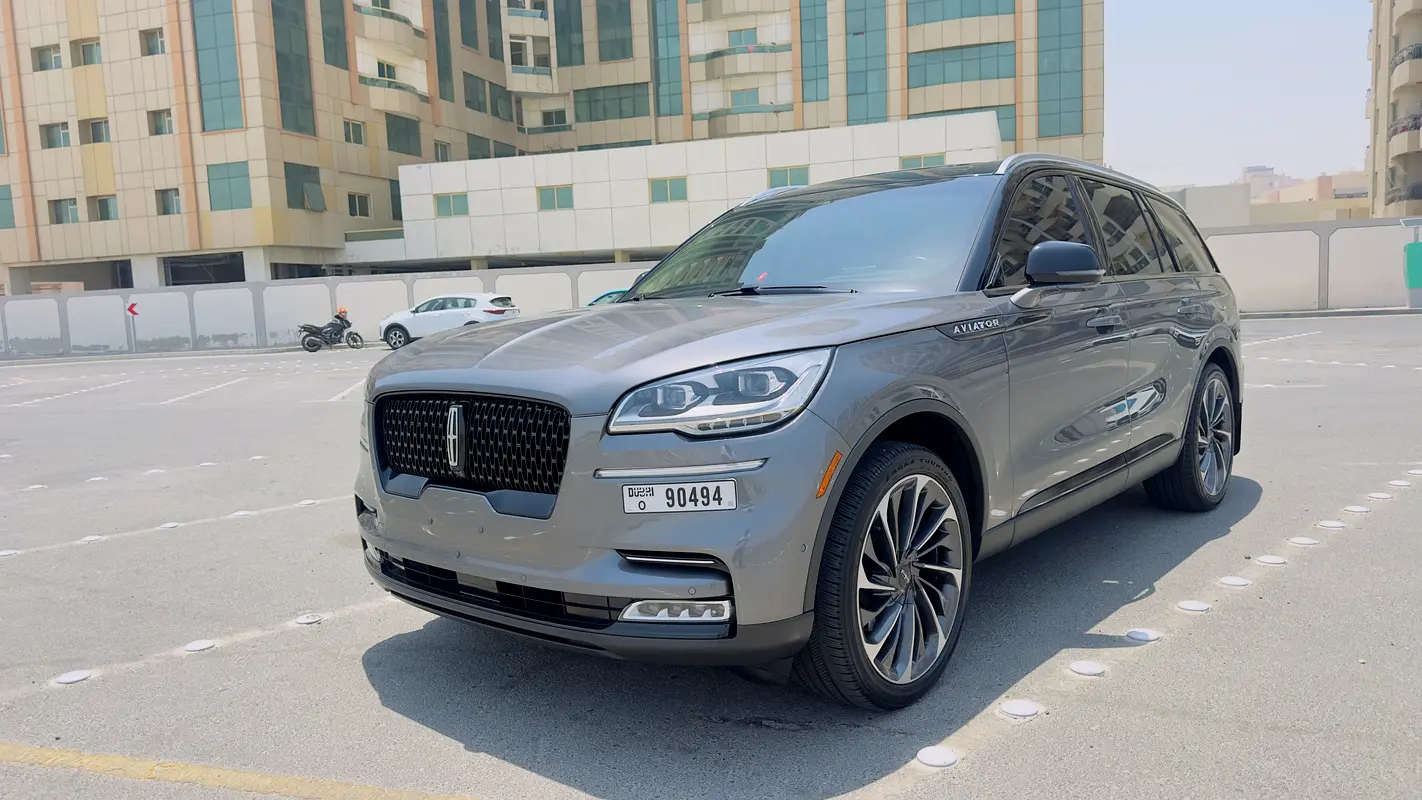 Lincoln Aviator 2022 — photo 1 of 18