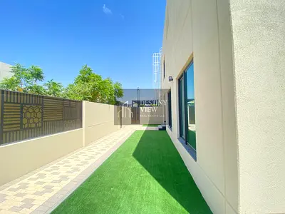 AMAZING 3 BEDROOM TOWNHOUSE WITH MAID ROOM