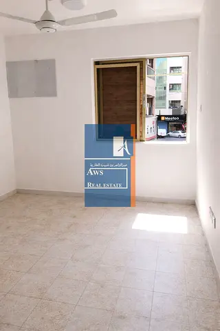 Studio Available for Executives, Now with 1 Month Rent Free