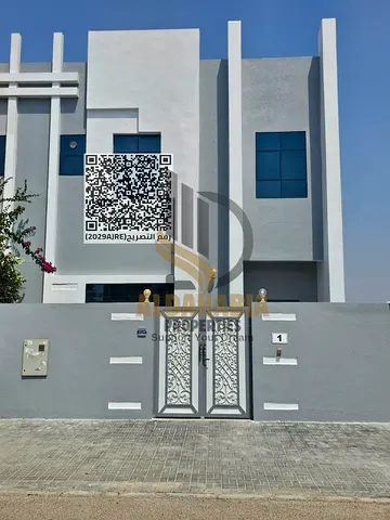 🏡 للبيع – فيلا مميزة في مدينة خليفة، أم القيوين