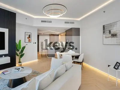 Spacious and Bright I Luxury Marina Home I Furnished 2BR