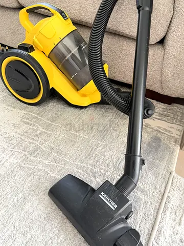 Kärcher Canister Vacuum Cleaner - Used, Working