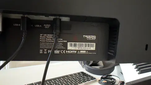 28-inch 144Hz 1ms box available