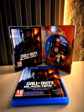 Call of Duty: Black Ops 7 (PS4) - Disc + regular and steelbook Case