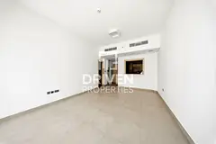 Spacious Layout | Modern Apt | Community View