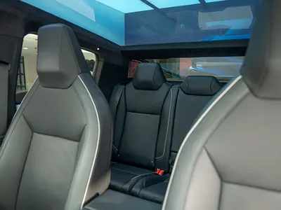 صورة 6 لـ 2024 Tesla CYBERTRUCK