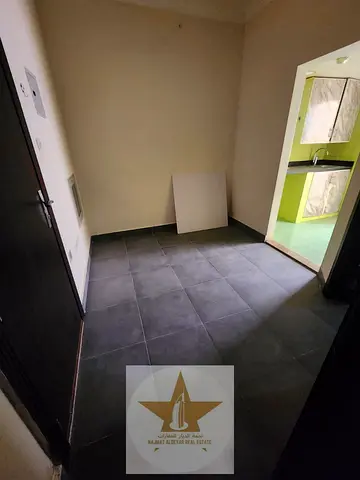 🏡 1 Bedroom Apartment for Rent in Sharjah – Al Nabba Area 🌟 Spacious 1-bedroom apartment with a living room and balcony, featuring good finishing a