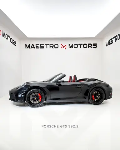 صورة 8 لـ 2025 Porsche 911