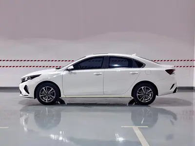 صورة 5 لـ 2024 KIA K3