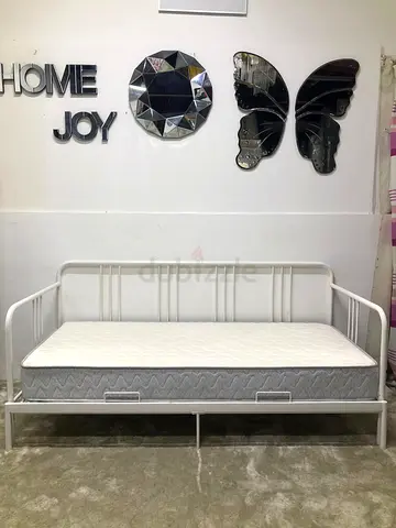 Ash Convertible Day bed 180x200