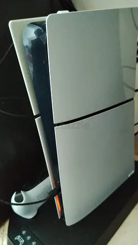 good condition Sony PlayStation 5 Digital