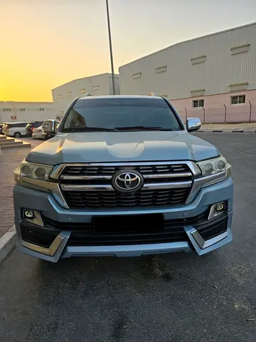 2011 Toyota Land Cruiser GCC Full Option