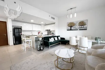 Large Layout | Owner Occupied | Low Floor | VOT