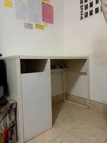 Simple White Study Desk with Storage Cabinet