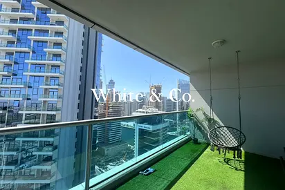 Fully furnished | Canal View | High floor