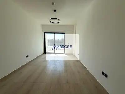 Fitted Kitchen | chiller under Dewa | Pool view