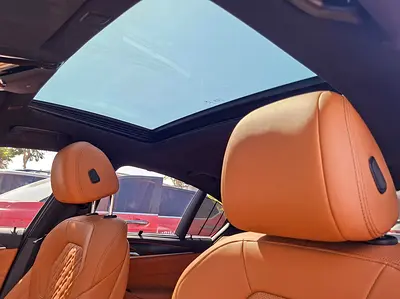2022 BMW 5-SERIES photo 11