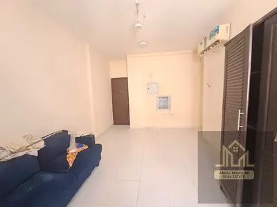 WOW \\ LOOK LIKE A SPACIOUS GORGEOUS APARTMENT \\ AT THE PRIME LOCATION \\ FAMILY BUILDING \\ JUST IN 20K