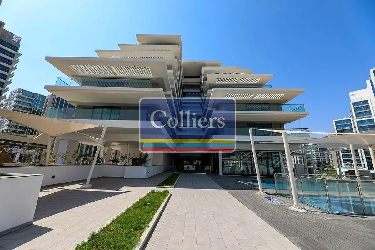 Great Offer I Luxury Home with 1 Month Rent Free