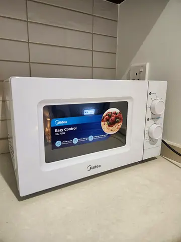 Midea Microwave 20L ( Great Condition )