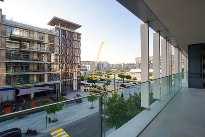 Bright and Spacious 3 Bed+M | Optionally Furnished