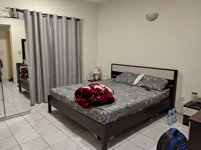 Spacious Rooms Available for Monthly Rent.