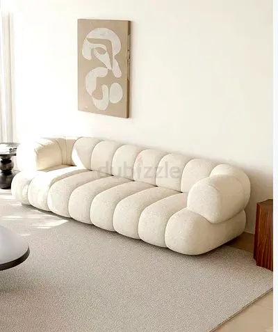 Modern Curved 3-Seater Cream Sofa - Plush Bouclé Finish