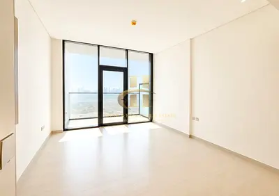Vacant | Spacious | High Floor | Beautiful Views