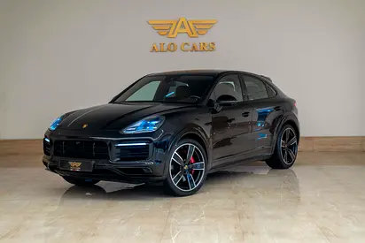 2023 Porsche Cayenne GTS Coupe / Gcc