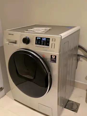 Samsung door indoor washer dryer combo excellent condition perfect working