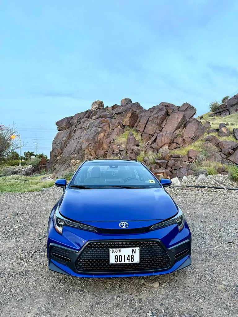Toyota Corolla 2020 — photo 1 of 5