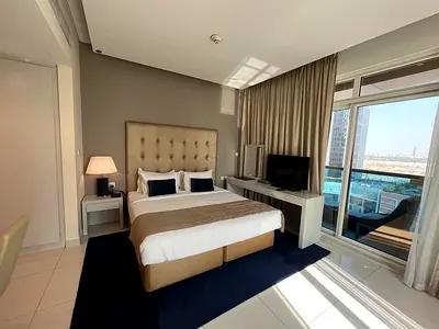Exclusive | Canal Views | Vacant | Balcony | Business Bay