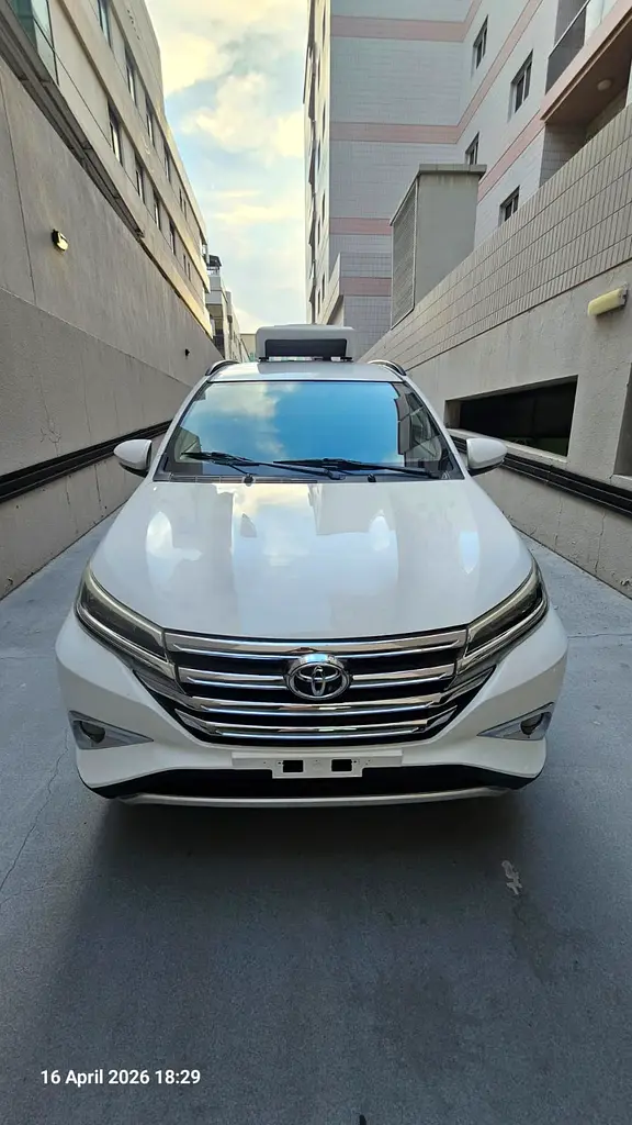 Toyota Rush 2020 — photo 1 of 7