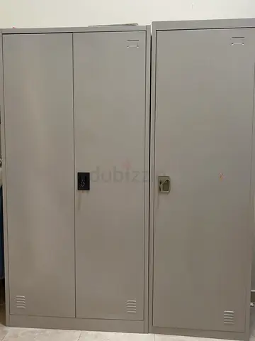 Metal Storage Cabinet / Locker - Gray, Good Condition