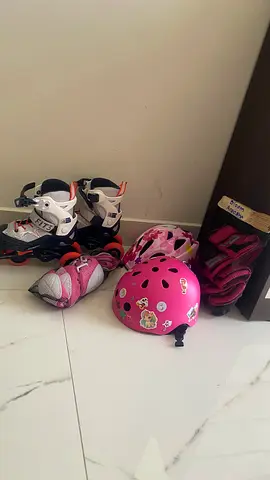 Kids Inline Skates with 2 Helmet and 2  Pads - Pink  White Set