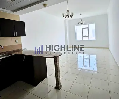 Astonishing 2BR| Chiller Free | Vacant | Spacious