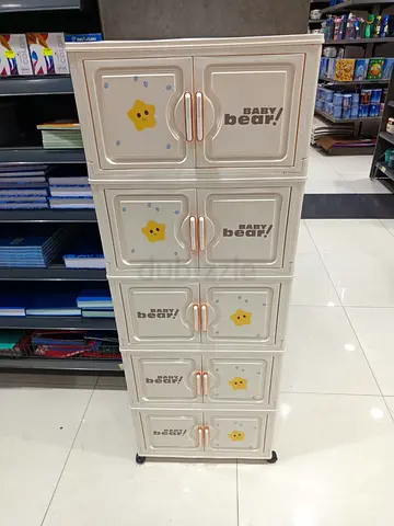 Kids 5-Layer Plastic Storage Cabinet with Doors and Wheels