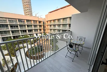 CHILLER FREE | STUDIO | MODERN | SPACIOUS
