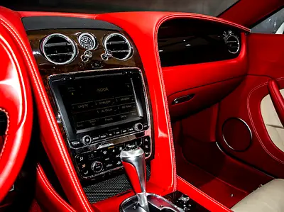 2013 Bentley CONTINENTAL — миниатюра 18
