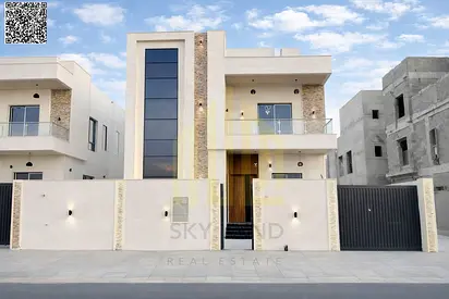 Negotiable - Freehold - Prime location: Ground floor, first floor, and roof directly opposite the p