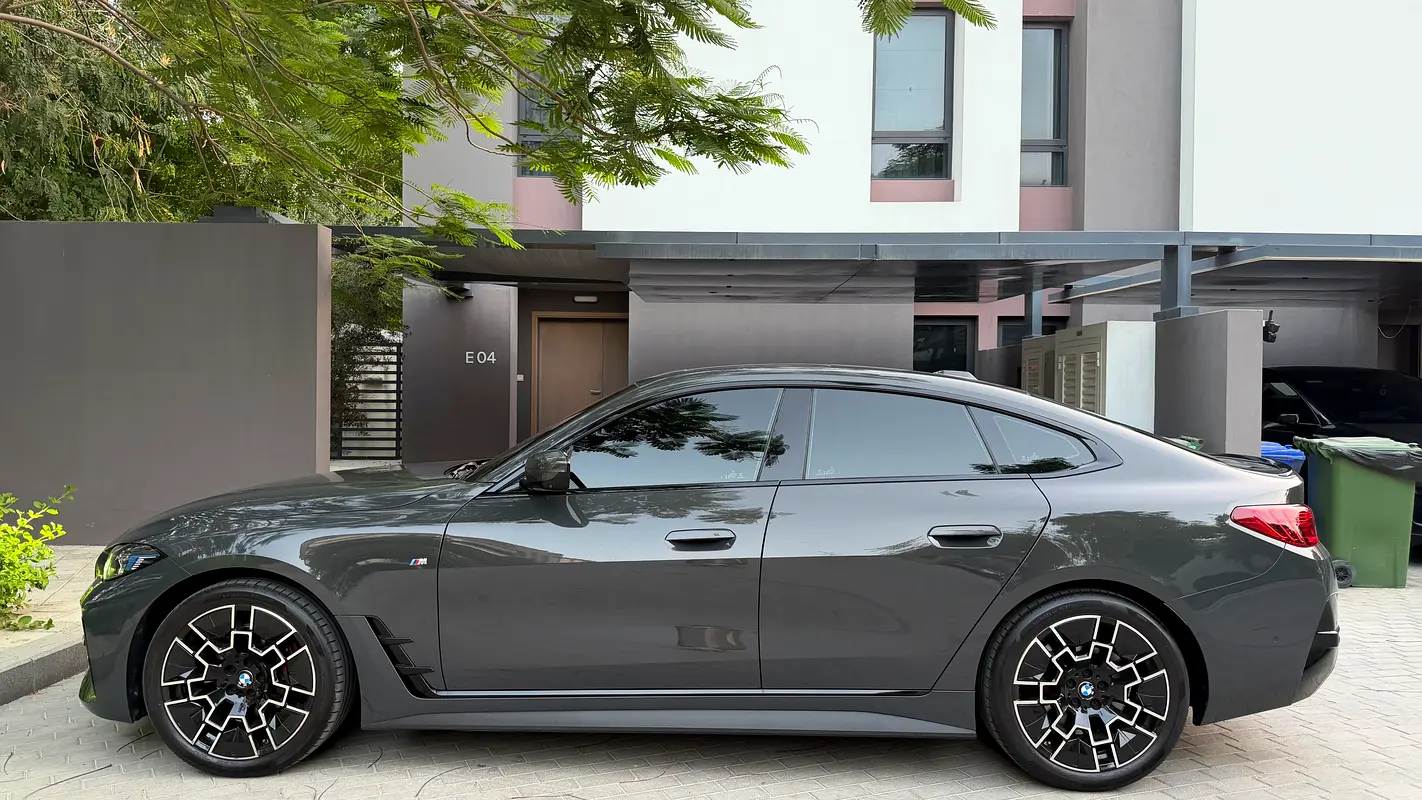 BMW 4-Series 2025 — photo 1 of 17