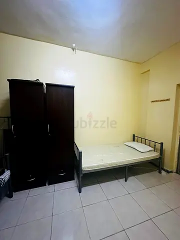 EXECUTIVE BD SPACE AVAILABE IN AL KARAMA