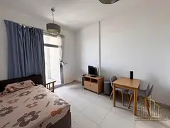 FULLY FURNISHED | WITH BALCONY | NEAR METRO ACCESS