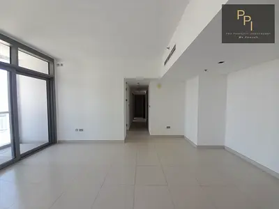 3 BR+M | Splendid View | Prime Location