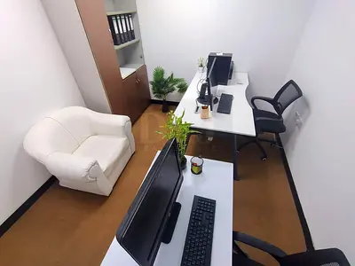 Spacious Office | Direct From Landlord | Free Utilities |
